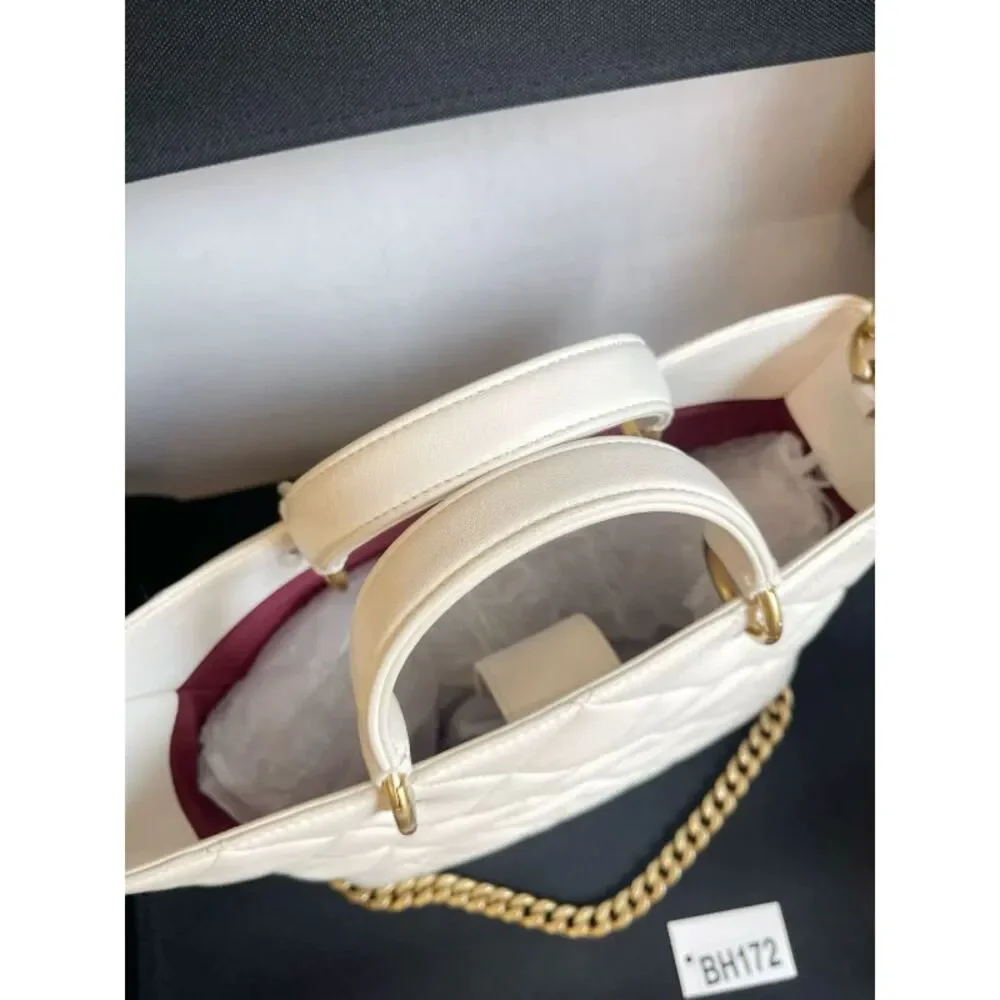 Chanel Women Pre-Loved Bag Very Good Condition